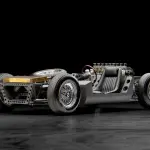 ミウラ伝説の「はじまり」、これが1965年トリノショーで公開され世界を震撼させた「世界初の大排気量ミドシップ」シャシーだ