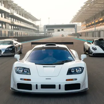 【衝撃の落札価格】ブルネイ国王旧蔵マクラーレンF1、約39億円で落札。 オークション史上最高額の一角に名を連ねる