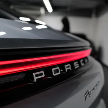 ポルシェがついに触媒最大の欠点「パワーダウン」克服に成功?革命的特許技術が出願、まだガソリンエンジンにここまでの改良の余地があったとは