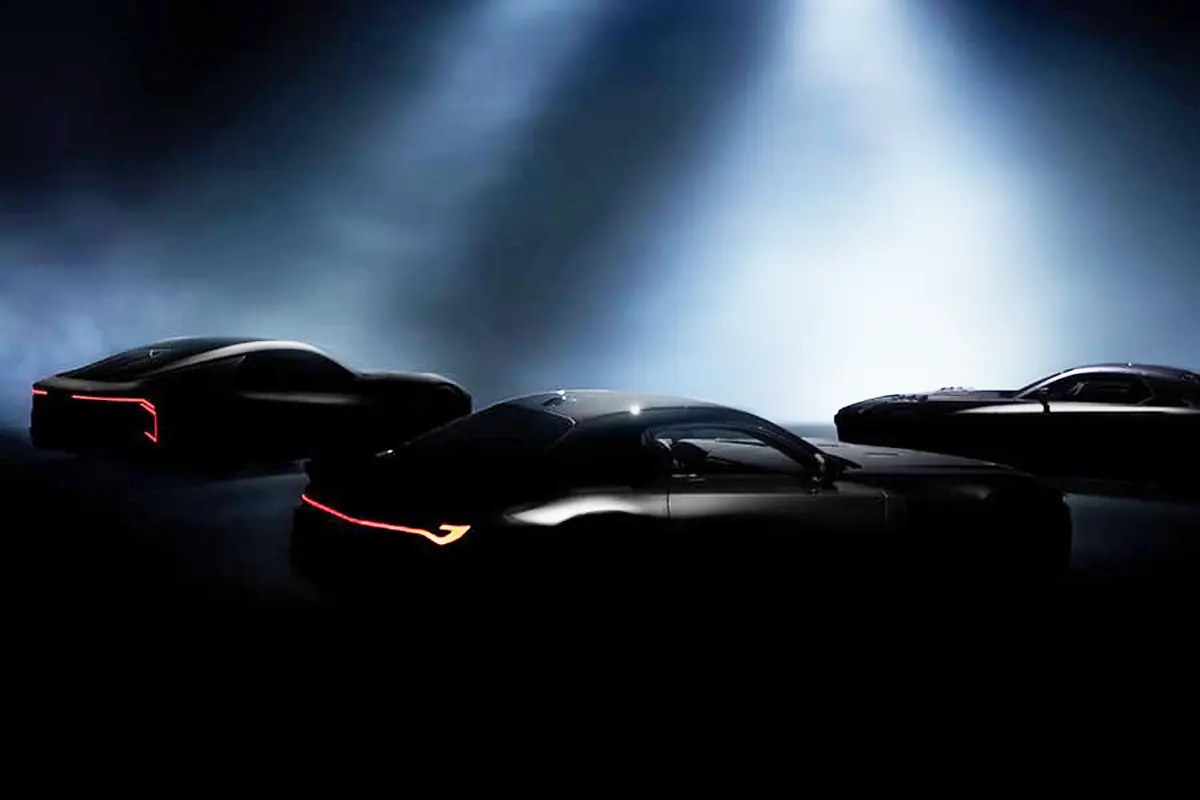 トヨタが新型スポーツカー「3台」の発表を12月5日にライブ中継すると予告。「GR GT」「レクサスLFR」あとひとつは？