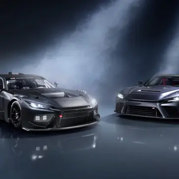 【衝撃の超新星】トヨタが本気のフラッグシップスポーツカー「GR GT」発表。 650馬力V8ハイブリッドの怪物が降臨