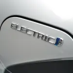 2025年11月国産車販売ランキングTOP30：なぜかbZ4Xが前年比で「3倍」へと販売が伸びる。一方でランクルは「半分」に