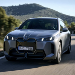 BMWが中国の失速を「EV激増」でカバーし2025年は過去最高レベルの販売台数に。次世代モデル「ノイエ・クラッセ」の登場に向けはずみをつける