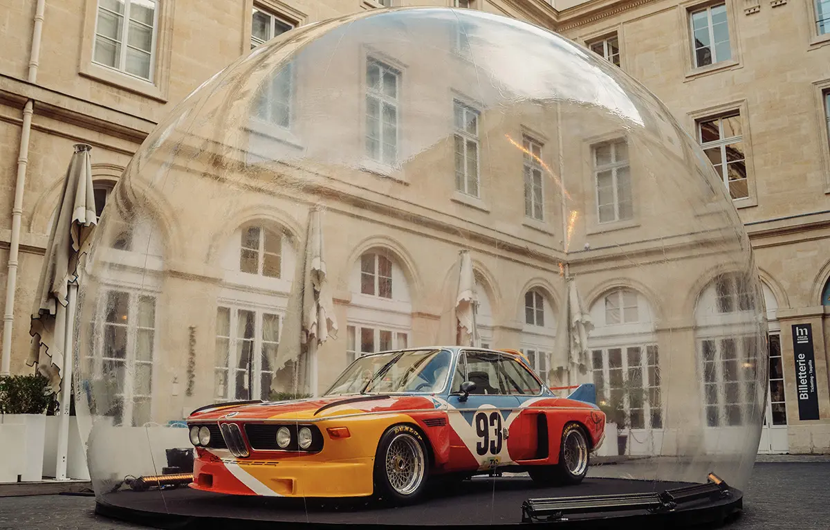 【伝説が集結】BMWアートカー50周年ツアーがパリへ。歴代ル・マン参戦車7台が揃う「奇跡の5日間」