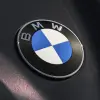 BMWが全車アップデートを発表。新エンブレム採用、Mモデルには新バッジ、EVでは航続距離がアップし「新時代」へ