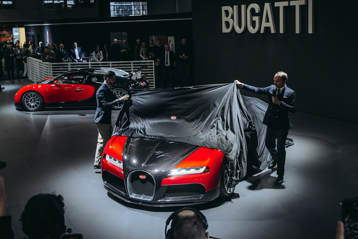 ブガッティが放つ「F.K.P. オマージュ」がパリへと降臨。「アルティメット・スーパーカーガレージ」にて実車が世界初公開