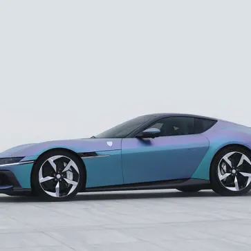 【世界に一台】フェラーリ 12チリンドリ「テーラーメイド・コリア」誕生。高麗青磁に着想を得た新色を採用、「フェラーリ初」を多数盛り込んだV12の芸術品とは