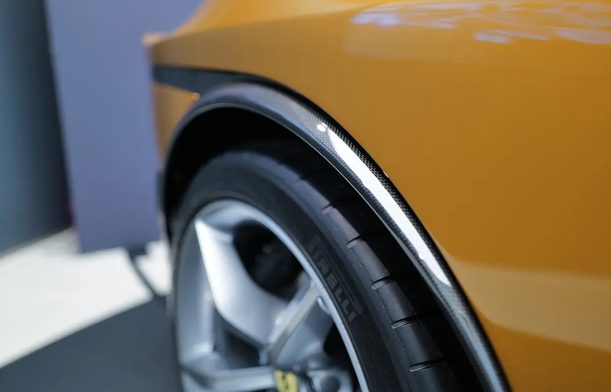 今さら聞けない？タイヤ側面（サイドウォール）の記号と数字の意味を完全解説【保存版】