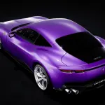 「フェラーリにパープル」は思い切った選択？現在乗っている296GTB以上にアグレッシブなボディカラーであるのは間違いない