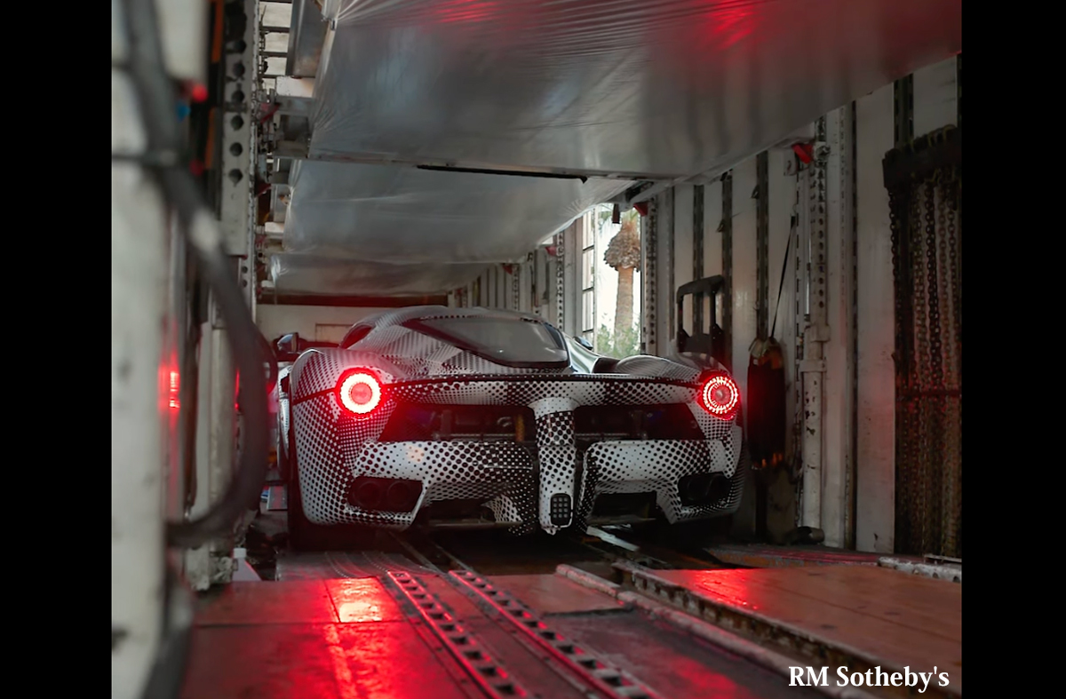 「ラ・フェラーリ」プロトタイプが競売に登場、非ハイブリッドにもかかわらず3億8000万円にて落札される