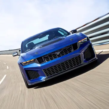 新型マスタング ダークホース SC発表、5.2リッターV8＋スーパーチャージャー。フォードの本気、そして「アメリカンマッスル最後の砦」