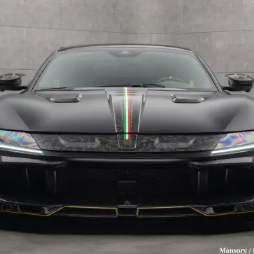 マンソリーによるフェラーリ12チリンドリ「究極カスタム」ネロ・ヴェントス公開。製造されるのは3台のみ、内外装は「フルカスタム」