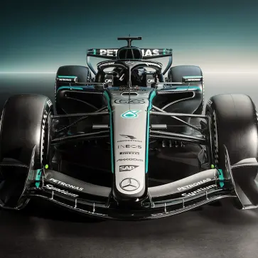 メルセデスF1が2026年を戦う「W17」を初公開。コントラスト強めの新リバリー、そして「アクティブエアロ」を導入