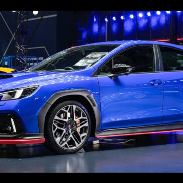 スバルWRXの“MT復活”にファン熱狂。東京オートサロン2026で「STI Sport♯」が世界初公開、「ボディ剛性の最適化」が主眼
