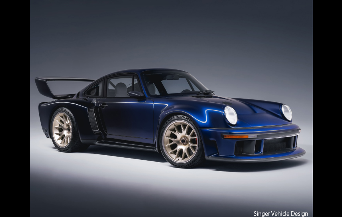 シンガー最新レストモッド、ポルシェ911 DLSターボ降臨。700馬力の空冷ターボによって「GT3さえも過去のもの」に