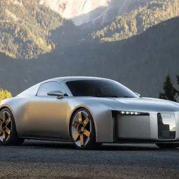 今後はこれがアウディの「顔」。コンセプトCの「ちょびヒゲ」垂直グリルが全モデルに波及、共通アイデンティティとして機能することに