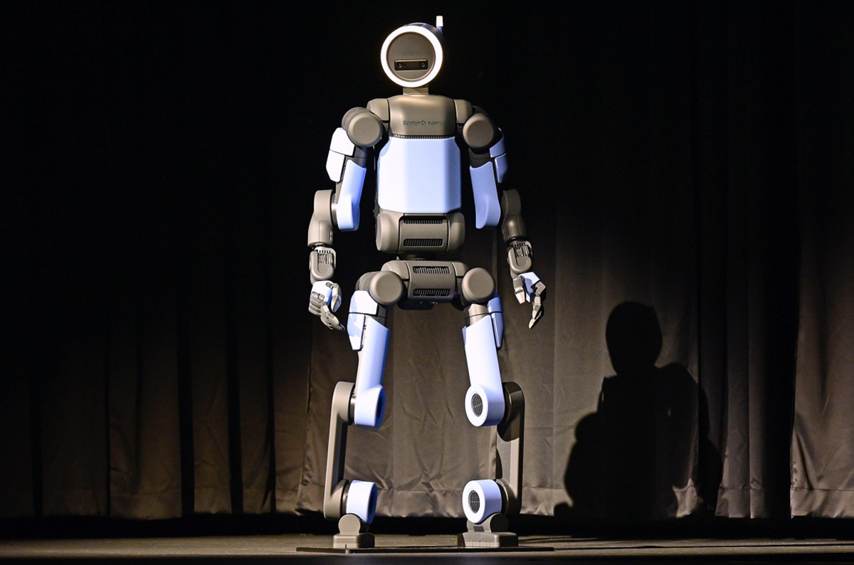 ついに発表、韓国「ヒョンデ」ロボ。テスラ、奇瑞自動車、Xpengに続き自動車メーカーからの「人型ロボット」への参入続々【動画】
