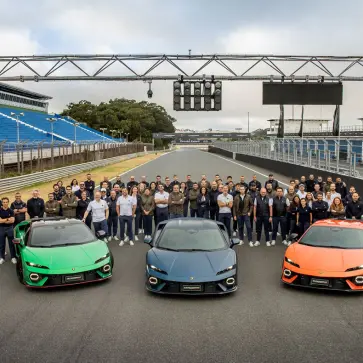 【最強の職場】ランボルギーニが13年連続でイタリア政府から「最高の雇用主」認定を受ける。スーパーカーメーカーが実現する「新しい働き方」とは