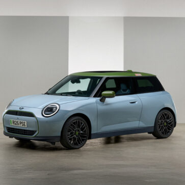 まさかミニがここまで売れるとは・・・。MINIの販売が絶好調、とくにEVは10万台超えを達成して3台に1台がBEVの「新時代」へ