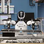 まさかこれほど早く実現するとは・・・。BMWが人型ロボットをドイツ工場に導入。「フィジカルAI」が変える次世代のクルマ作りの現場とは