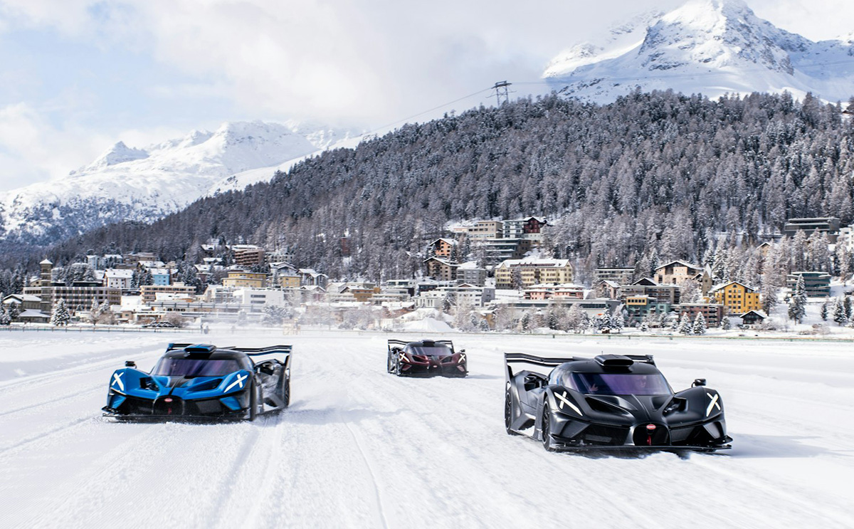 【氷上の芸術】ブガッティ「ボリード」がサンモリッツを席巻。伝説のヴェイロンと舞う、贅を尽くした冬の祭典が開催される