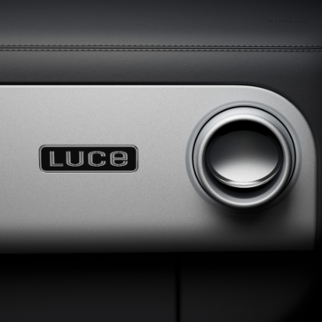日本だと「LUCE（ルーチェ）」はマツダがすでに商標登録済。フェラーリがこれを使用可能となる「3つの選択肢」＋裏技とは