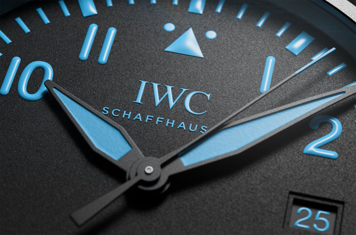 【世界1,063本限定】IWC「パイロット・ウォッチ 41 ジョージ・ラッセル」2モデル登場。F1の知性と漆黒のセラミックが融合