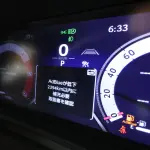 今日のランドクルーザー250。メーター内に「AdBlueを追加せよ」との表示が出現、もしAdBlueが切れるとエンジンの再始動ができなくなるようだ