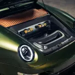 【究極の1台】ポルシェ911ターボのレストモッド、840馬力の芸術品「ガンサー・ワークス マイアミ・コミッション」降臨