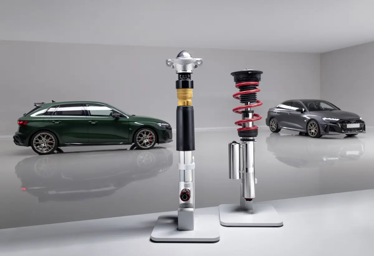 アウディRS3 コンペティションリミテッド「スポーツバック」調整式サスペンション