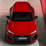 アウディ新型RS5が「激太り」でも速い理由。2.3トン超えの巨体を操るテクノロジーの正体とは？