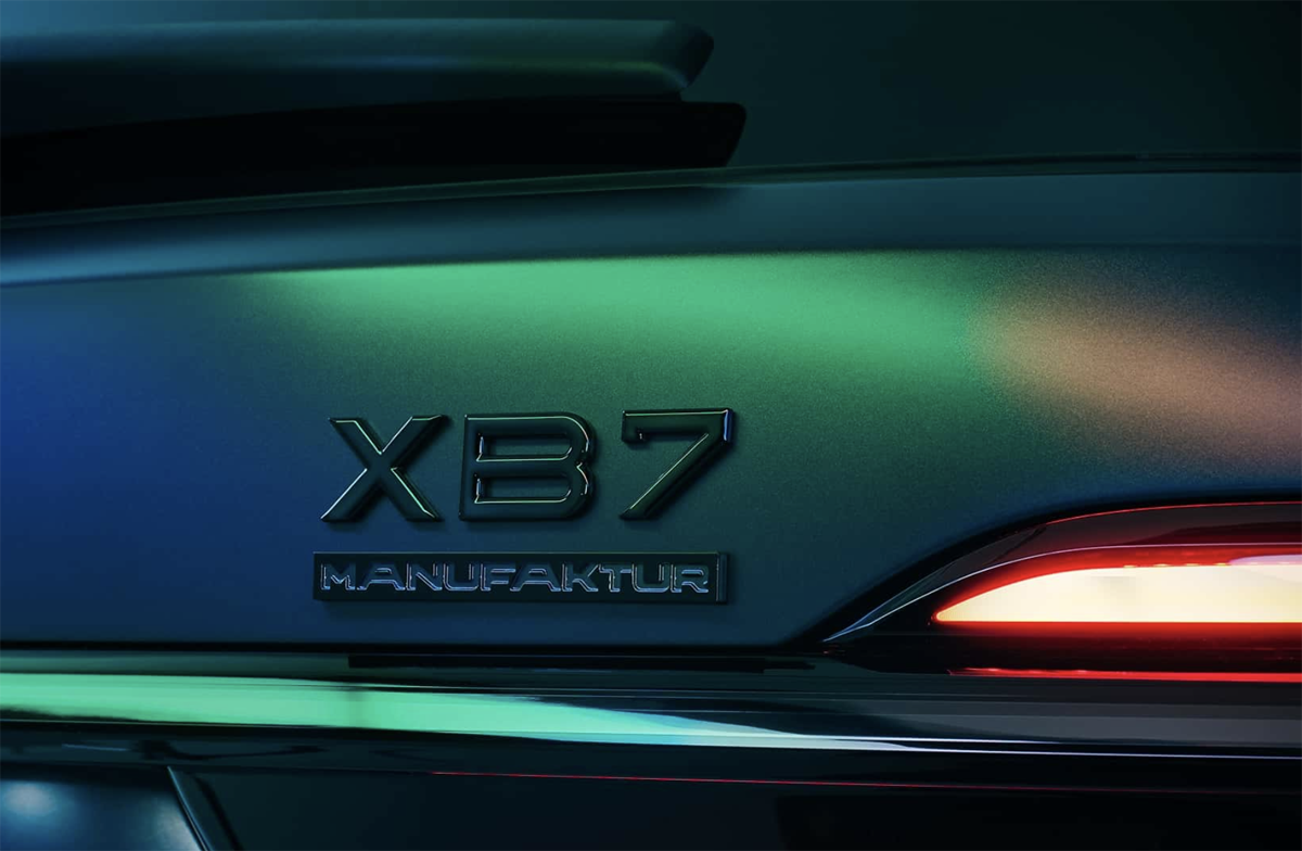 アルピナのフラッグシップ、XB7の最終限定モデル、「XB7 マヌファクトゥーア」のエンブレム