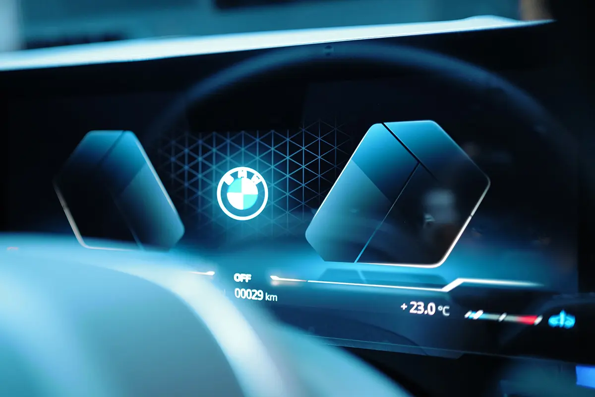 BMWが約6万台をリコール、エアコンフィルター交換が火災の原因に。発生の可能性は0.1%未満ながらもBMWは「安全性を重視」