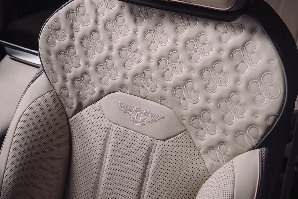 ベントレー×ブードルズ(Boodles)コレクション、インテリアの画像(シート)