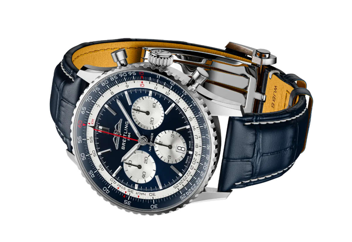ブライトリング ナビタイマー B01 クロノグラフ 43 トリビュート トゥ コンコルドの全景