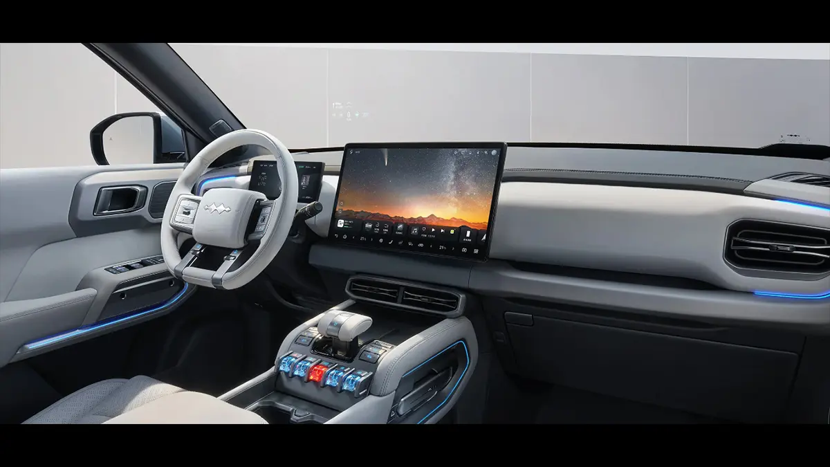 BYDの高級ブランド、ファンチェンバオ（方程豹 / FangChengBao）、Ti3（BAO3）のインテリア