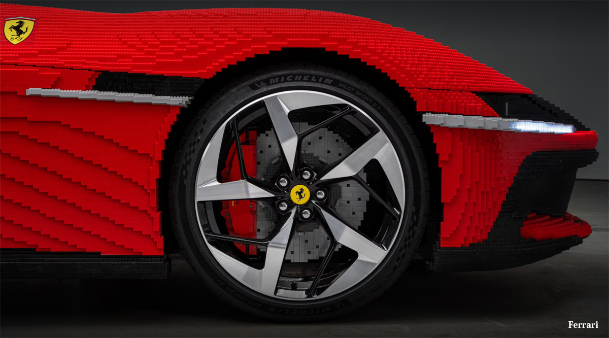 レゴにて製作したフェラーリ12チリンドリのフロントサイド