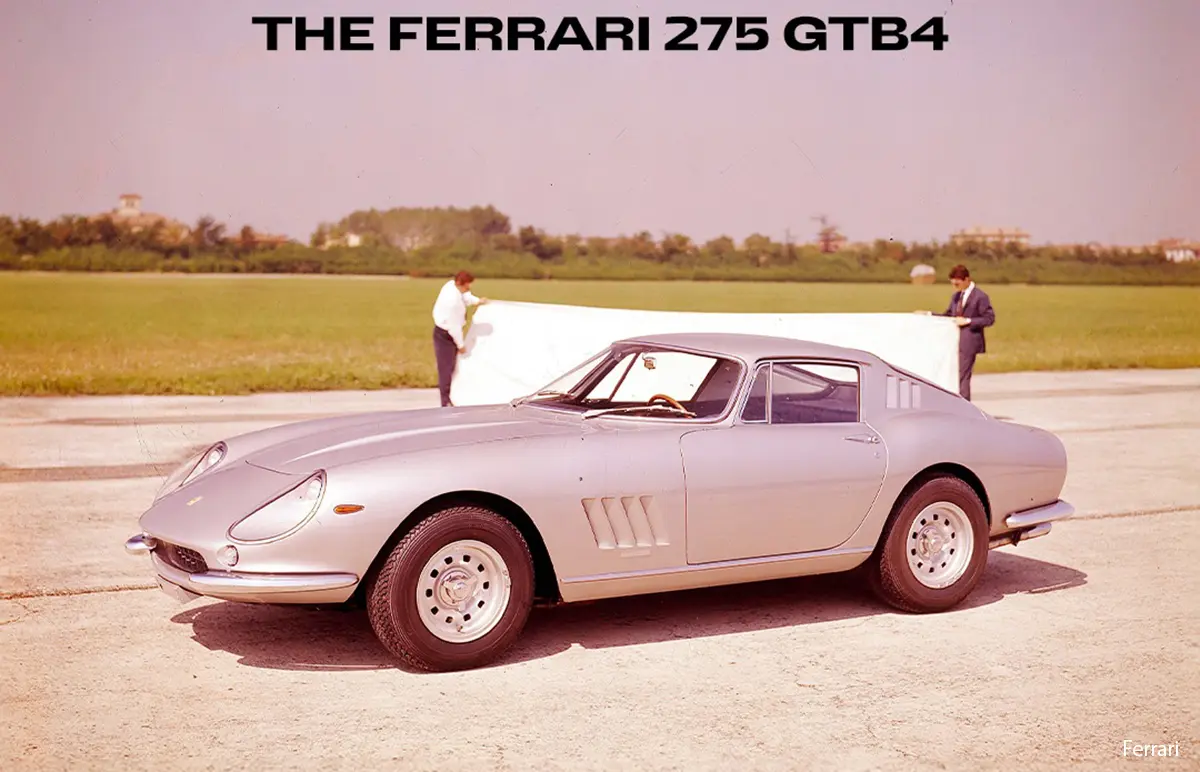 フェラーリ275GTB4(フロントサイド、停止状態)