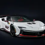 テーラーメイドにてカスタムしたフェラーリSF90XX全景