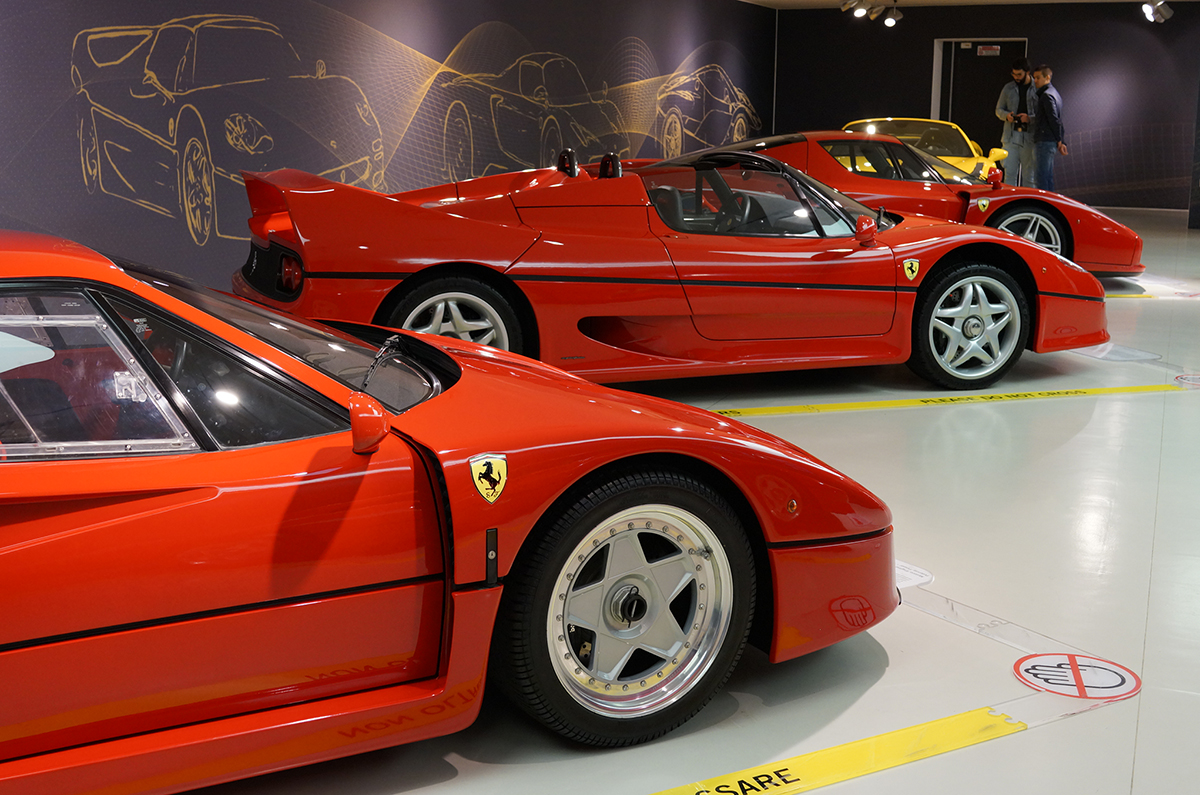 フェラーリ博物館にて、フェラーリF40とF50
