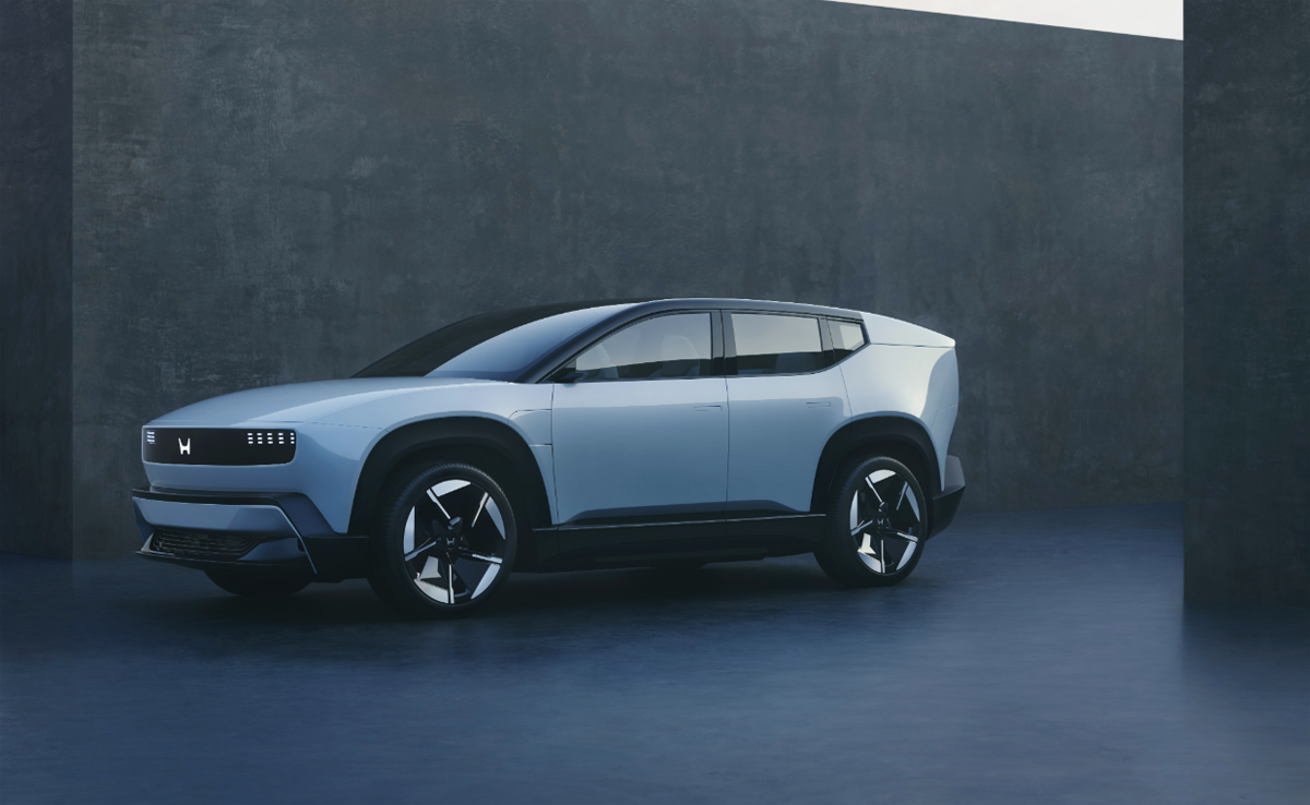 ホンダ ０ EV SUVの全景