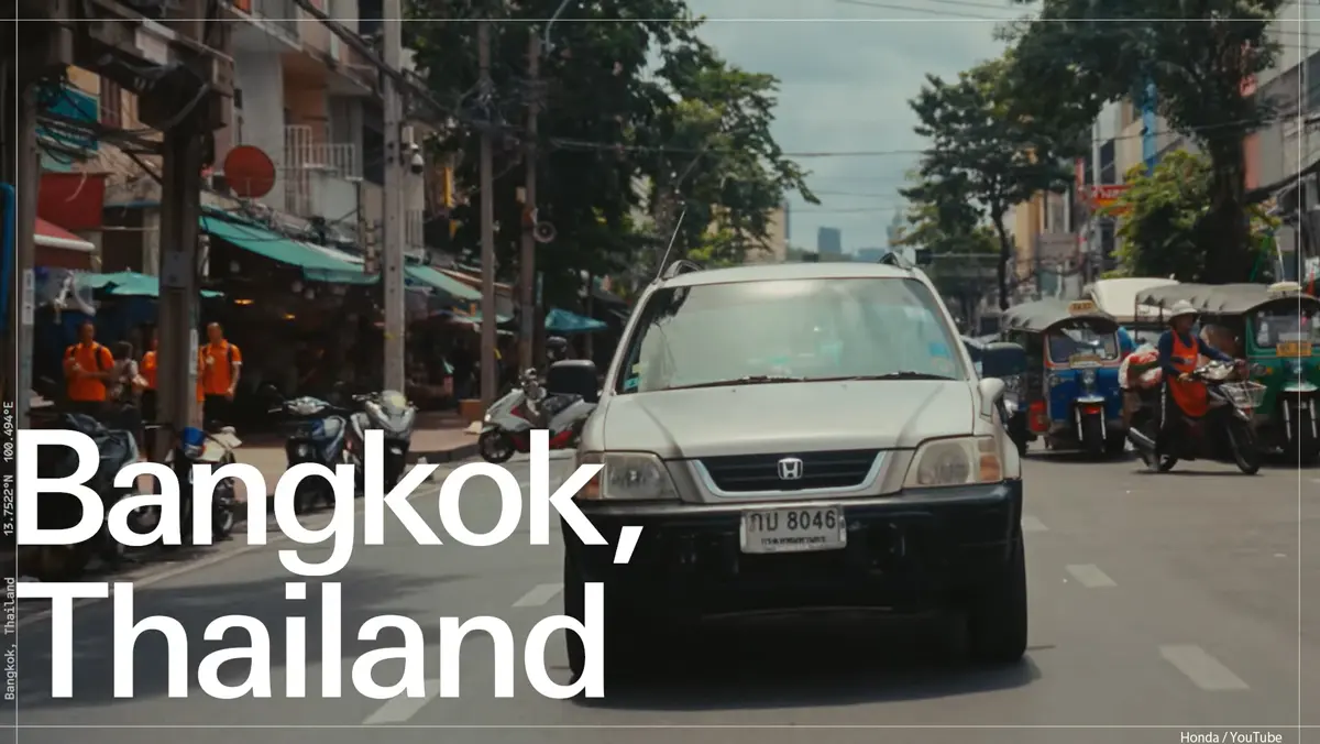 ホンダCR-V「誕生30周年記念」動画より初代CR-Vのフロント