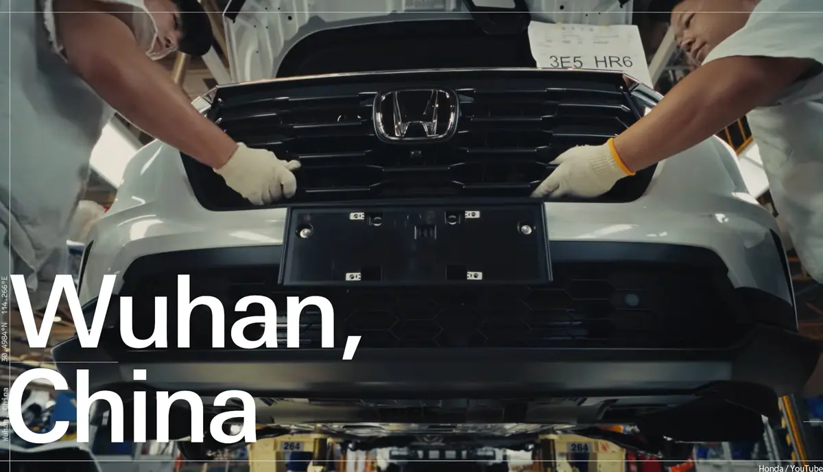 ホンダCR-V「誕生30周年記念」動画より中国で生産されるCR-Vのフロント