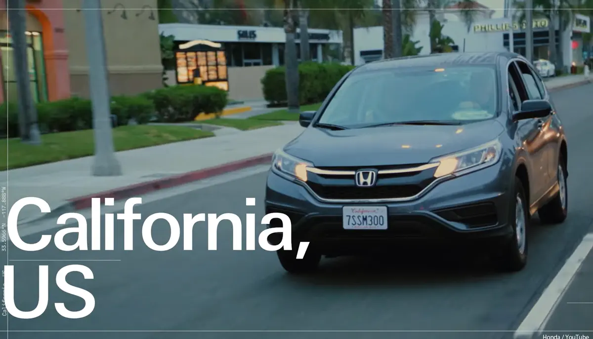 ホンダCR-V「誕生30周年記念」動画よりCR-Vの走行風景