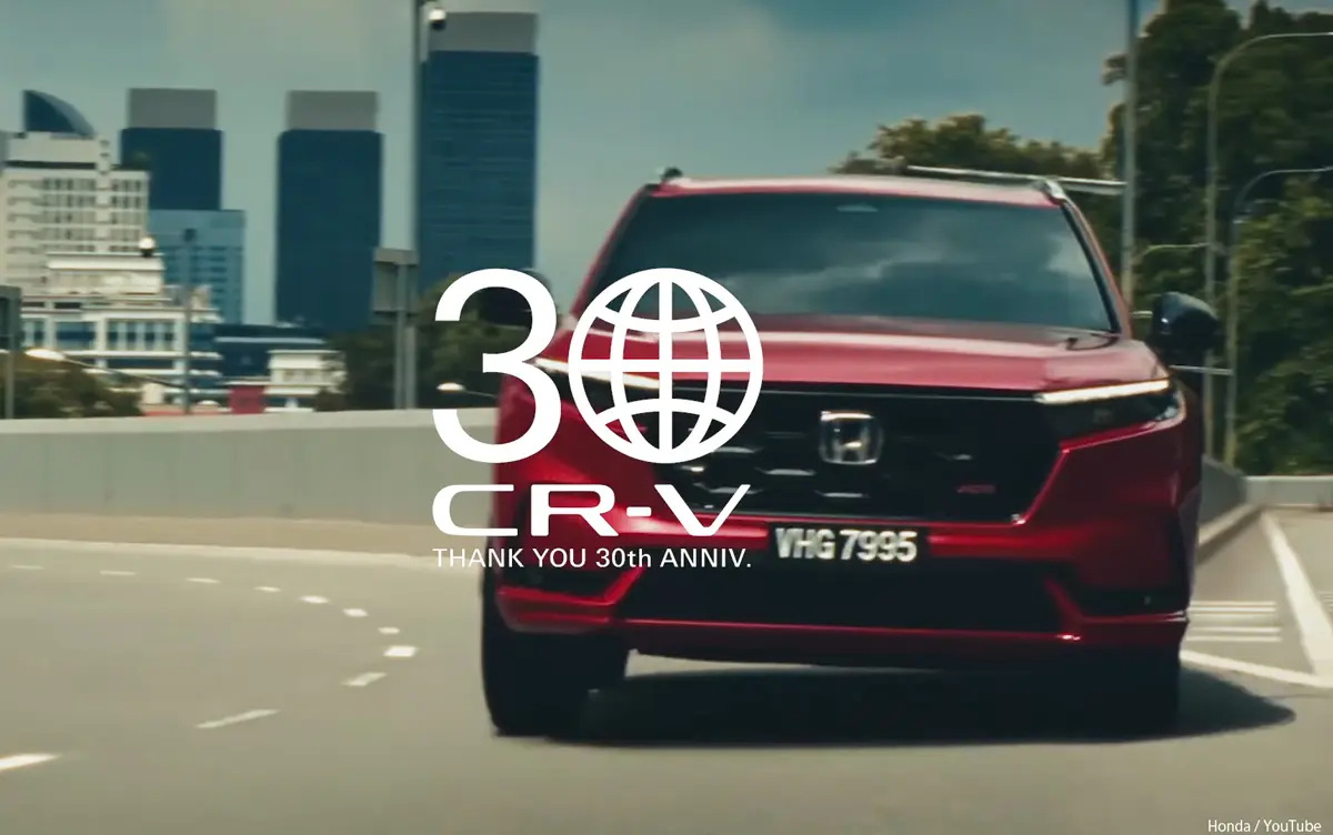 ホンダCR-V「誕生30周年記念」動画より現行CR-Vのフロント