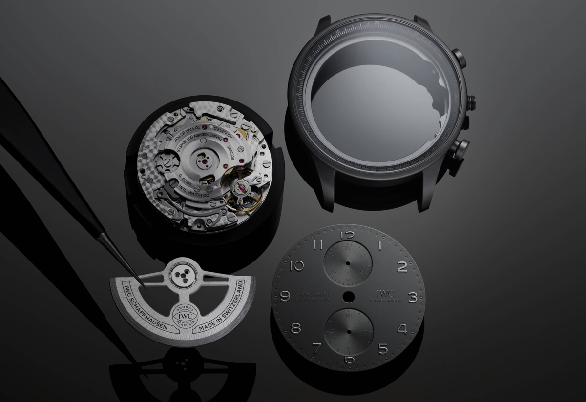 IWCの新作腕時計「ポルトギーゼ・クロノグラフ・セラタニウム」ムーブメント