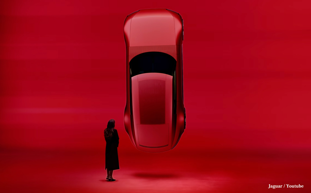 ジャガーがYouTubeに公開したティーザー動画より「Type 00」