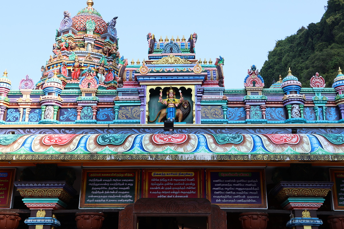 マレーシア クアラルンプールにあるバツー洞窟にて(寺院)