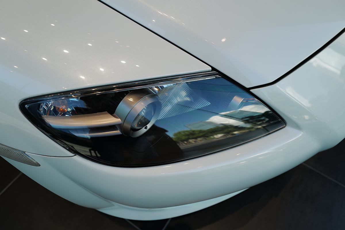 マツダRX-8「コンバーチブル」のヘッドライト