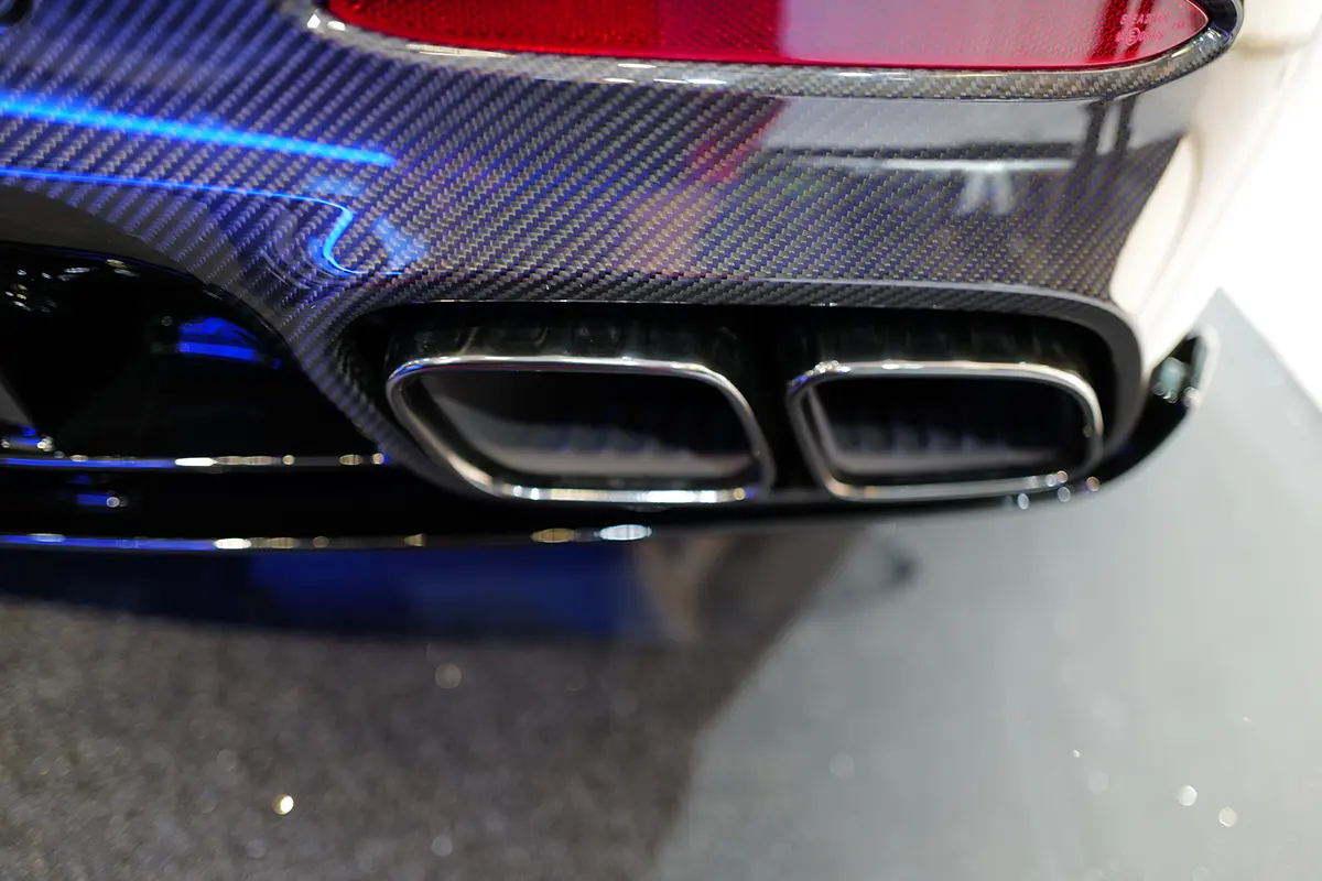 メルセデスAMG GT 63 Proのテールパイプ